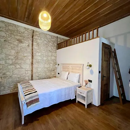 Ametist Hotell *
